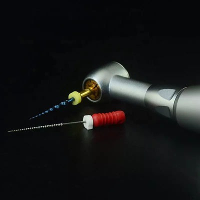 เครื่องมือทันตกรรม Handpiece สแตนเลสความเร็วสูงพร้อมตะไบภายนอกสเปรย์ 1,000-2,000 รอบต่อนาที