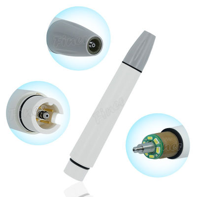 เครื่องทําความสะอาดฟัน ultrasonic ฟัน Piezo LED ฟัน Scaler Handpiece