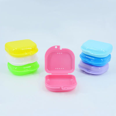 สีพลาสติก Custom Orthodontic UV Retainer Case Box กล่องเก็บฟันปลอมพลาสติกกล่องรักษาฟัน